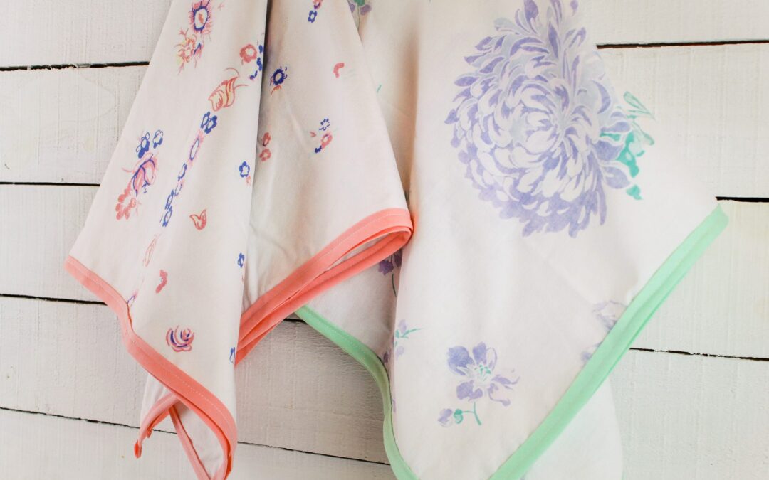 DIY Dish Towel From a Vintage Tablecloth