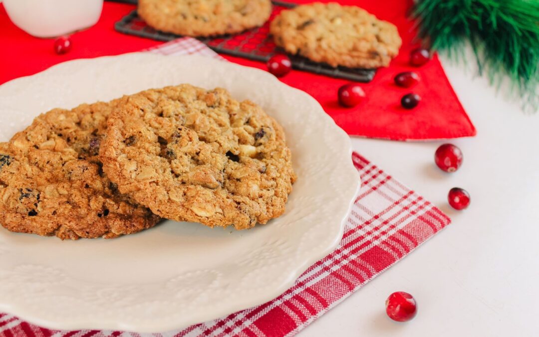 White Chocolate Cranberry Oatmeal Cookie